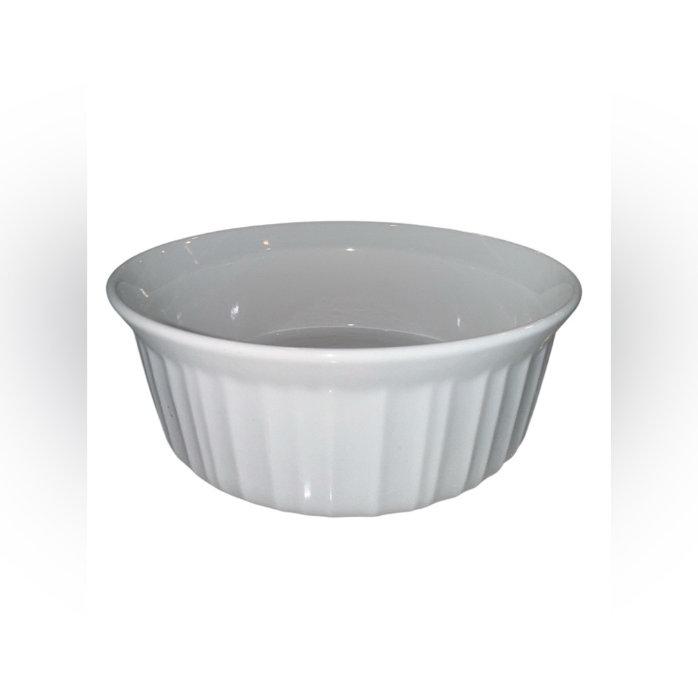 CorningWare French White 1.5-quart Casserole Dish